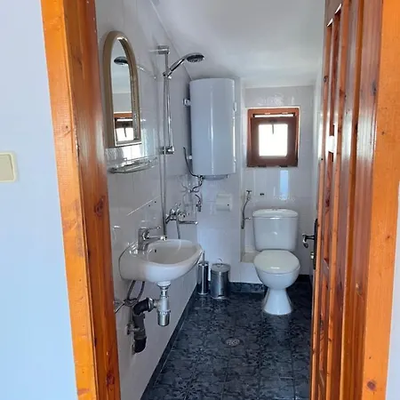 Къща За Гости Бърза Apartmán